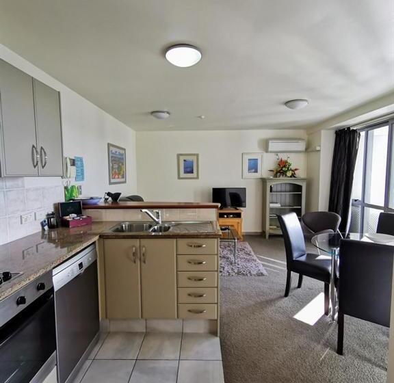 Номер Deluxe Вид на Море с Балконом, The Anchorage Apartments