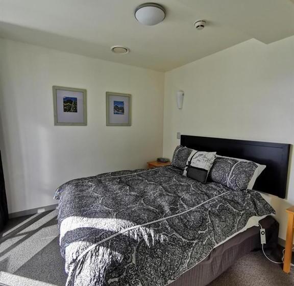 Номер Deluxe Вид на Море с Балконом, The Anchorage Apartments