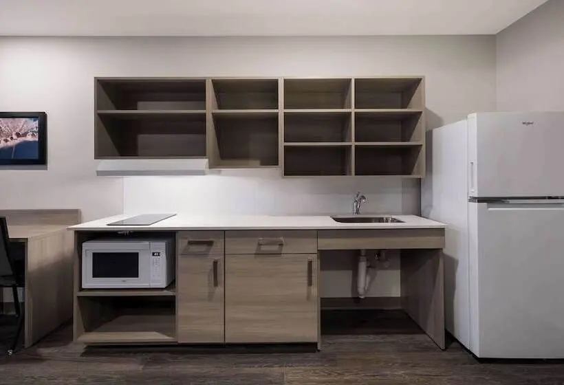 身障者適用スイートルーム, Woodspring Suites Wixom Novi