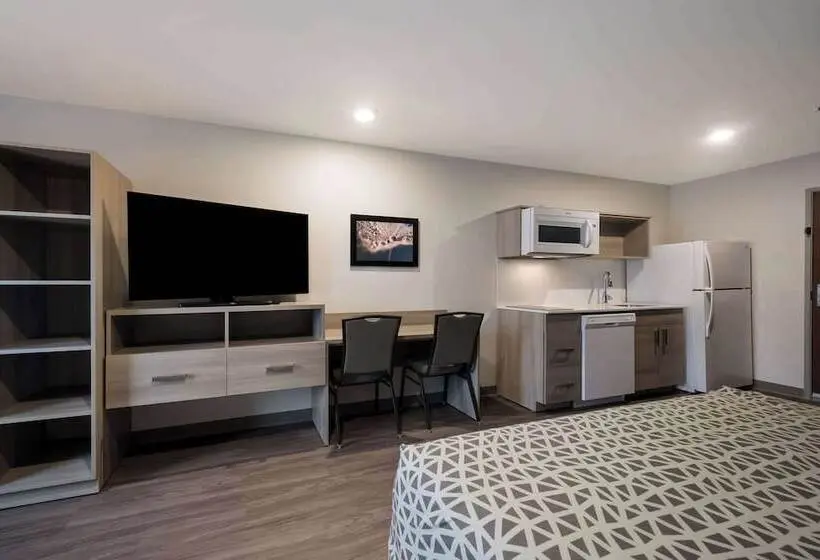 スイート, Woodspring Suites Wixom Novi