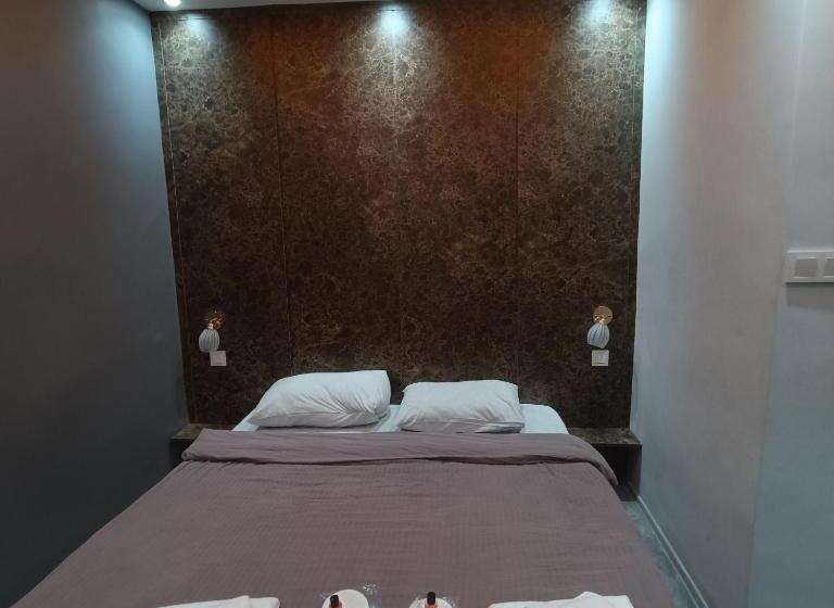 スタンダードシングルルーム, Reyna Otel Taksim
