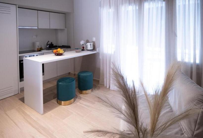 דירת שני חדרים עם מרפת, My Greek Vacations City Apartments