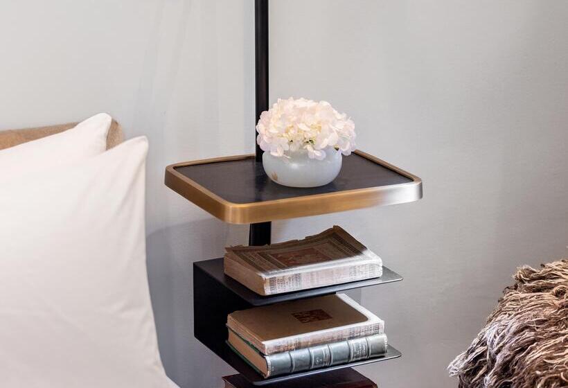 스탠다드 룸, The Dolli At Acropolis, A Hotel To Live