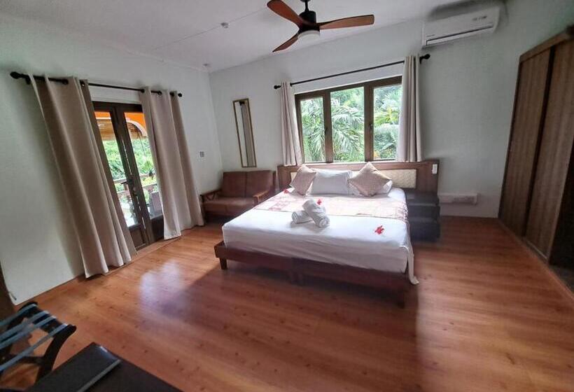 اتاق استاندارد با چشم‌انداز دریا, Georgina's Cottage
