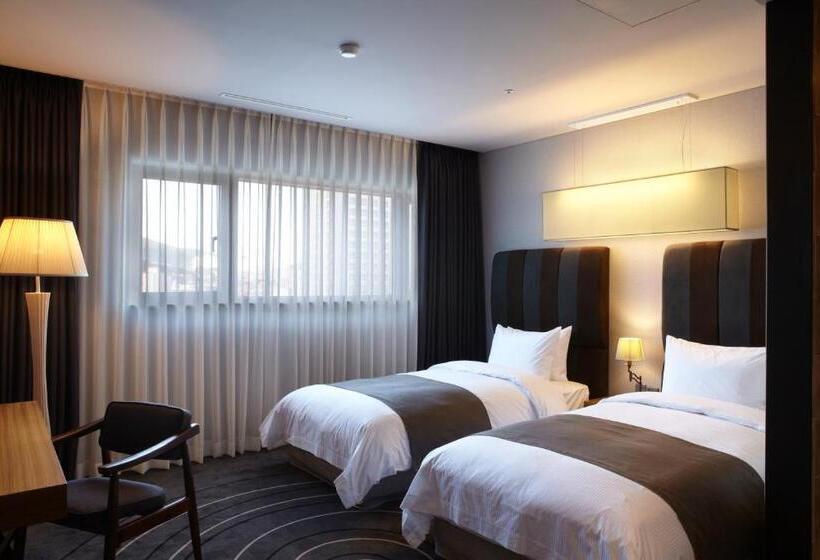 اتاق لوکس, Best Louis Hamilton Hotel Haeundae