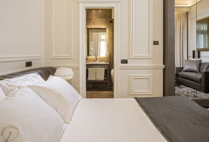 جناح ديلوكس, 3 Sixty Hotel & Suites