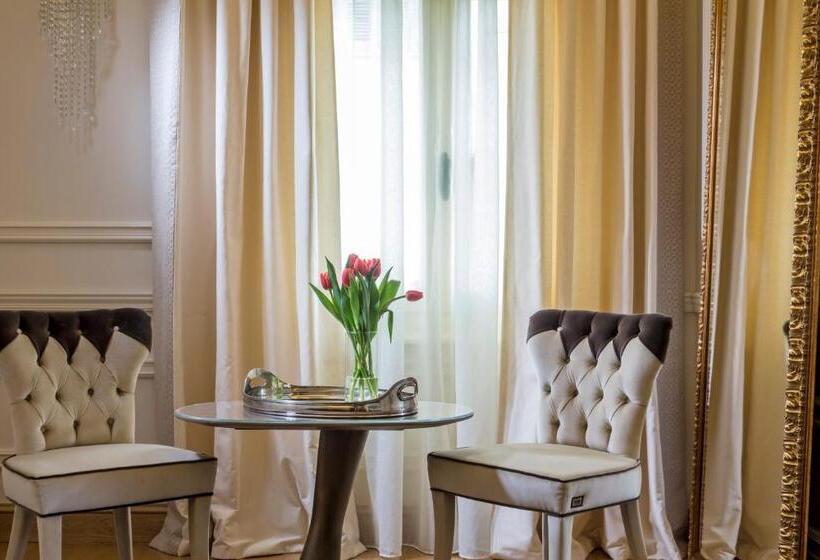 جناح ديلوكس, 3 Sixty Hotel & Suites