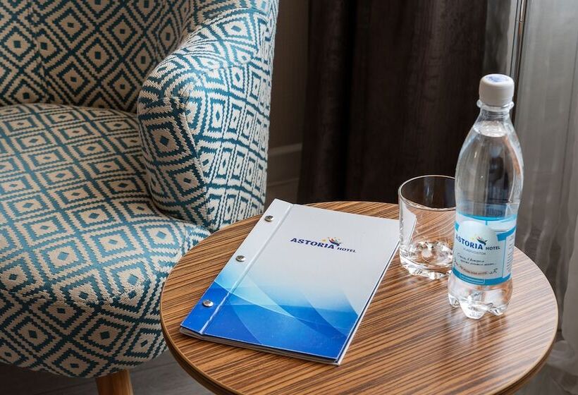 스탠다드 룸, Astoria