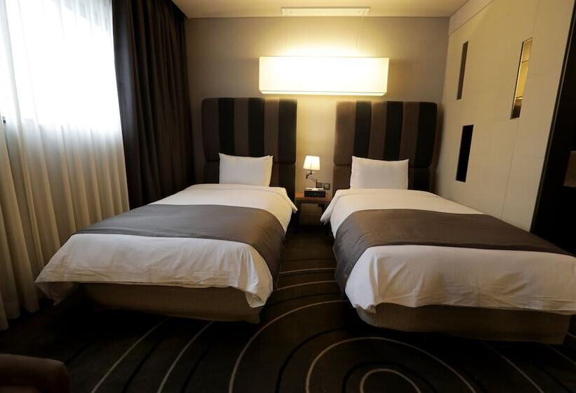 اتاق لوکس, Best Louis Hamilton Hotel Haeundae
