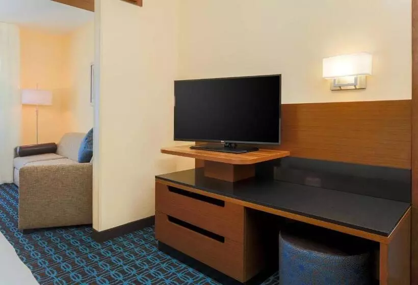 キングサイドベッドのスタンダードワンルーム, Fairfield Inn & Suites By Marriott Cotulla