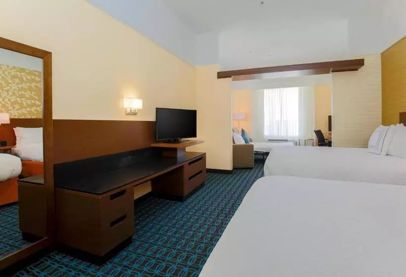 スタンダードスタジオ, Fairfield Inn & Suites By Marriott Cotulla