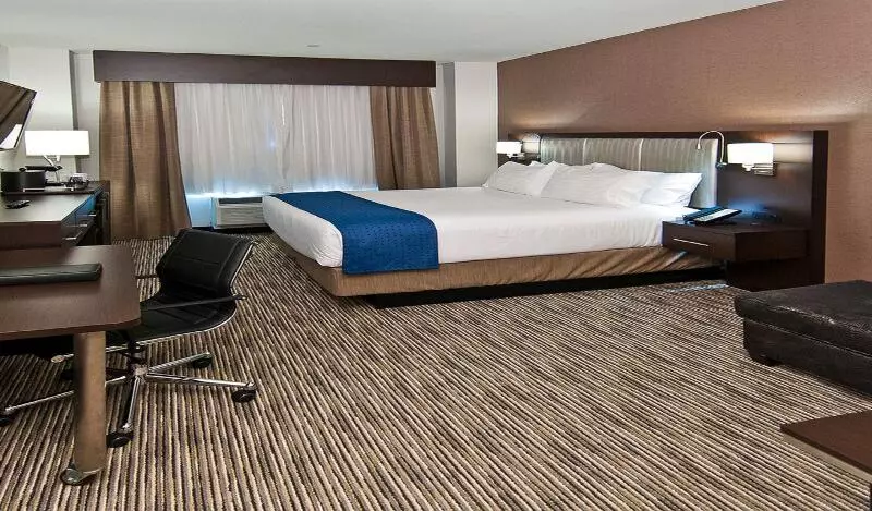 اتاق استاندارد برای معلولان, Funken Lodge