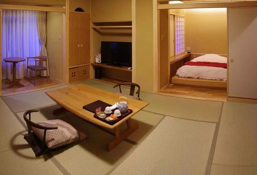 景色の見えるスイートルーム, Gero Onsen Yukyunohana