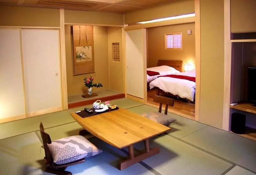 景色の見えるスイートルーム, Gero Onsen Yukyunohana