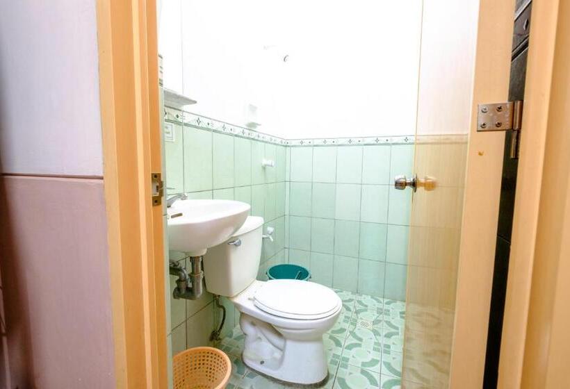 חדר אקונומי, Gv Hotel   Ozamiz