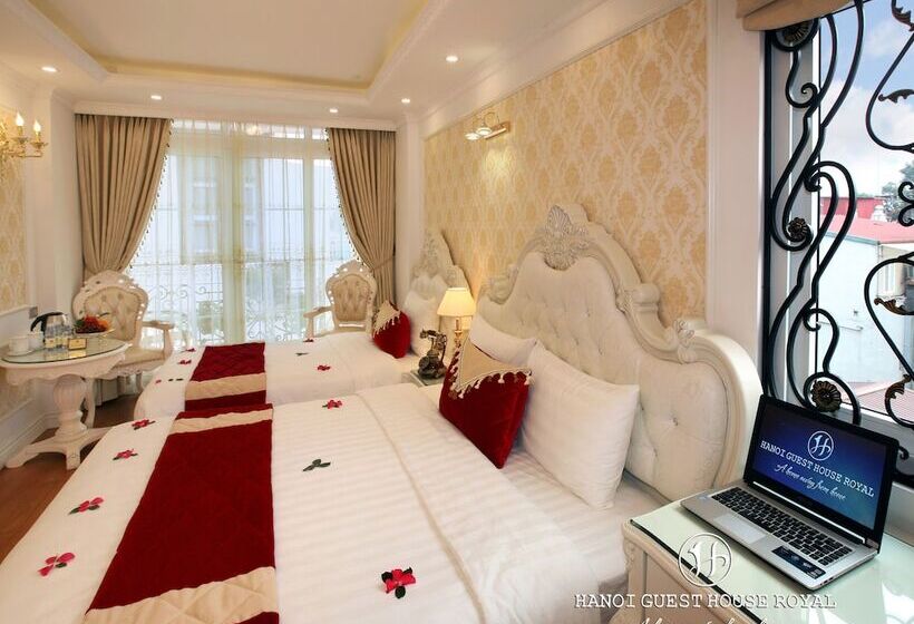 اتاق لوکس سه تخته, Hanoi Hotel Royal