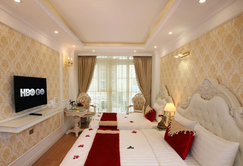 اتاق لوکس سه تخته, Hanoi Hotel Royal