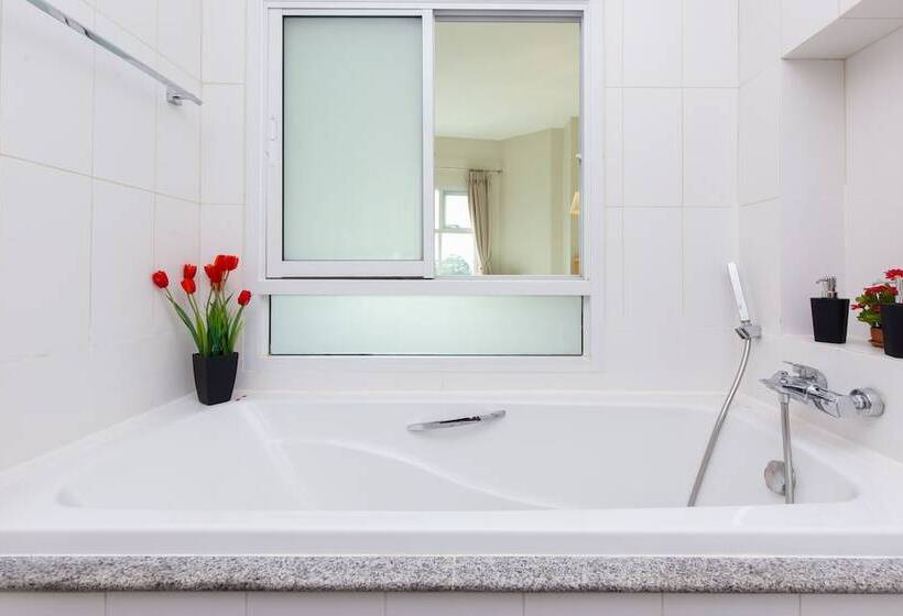 스탠다드 트리플 룸, Kanchanaburi City Hotel   Sha Extra Plus