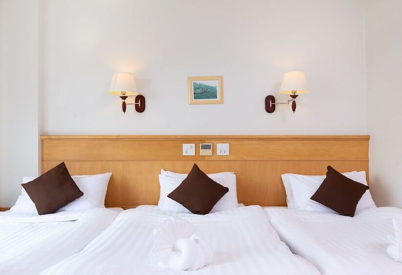 스탠다드 트리플 룸, Kanchanaburi City Hotel   Sha Extra Plus