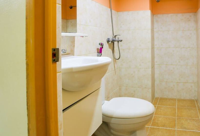 اتاق خانوادگی, Le Pensione De San Jose