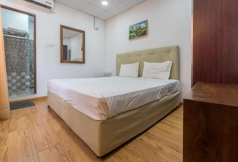 Номер Deluxe, Metro City