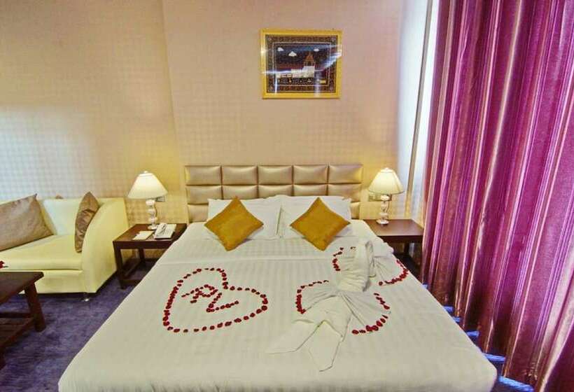 اتاق لوکس, Rising Venus