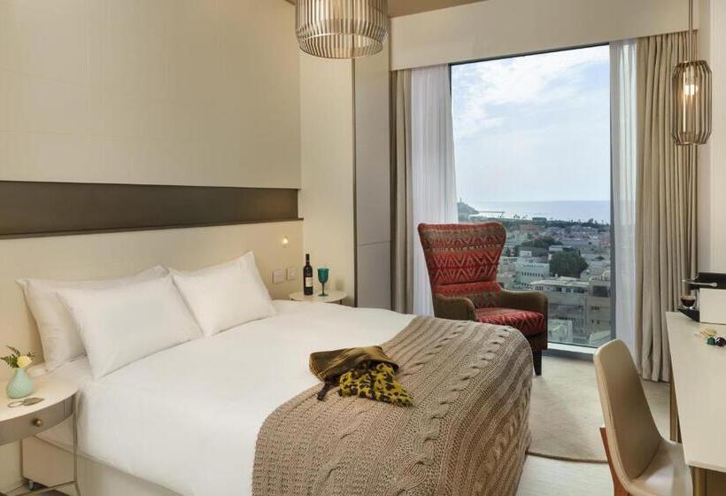 Club Room Side Sea View, Rothschild 22