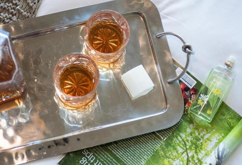 Standard Room, Rothschild 22