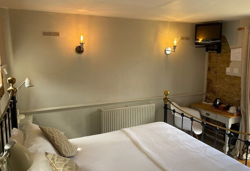 חדר סטנדרט, The Admiral Hornblower