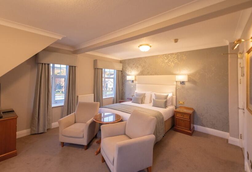 高级大房间, The Belmont