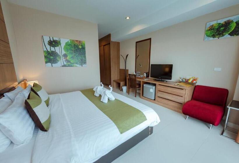 高级客房, The Pannarai