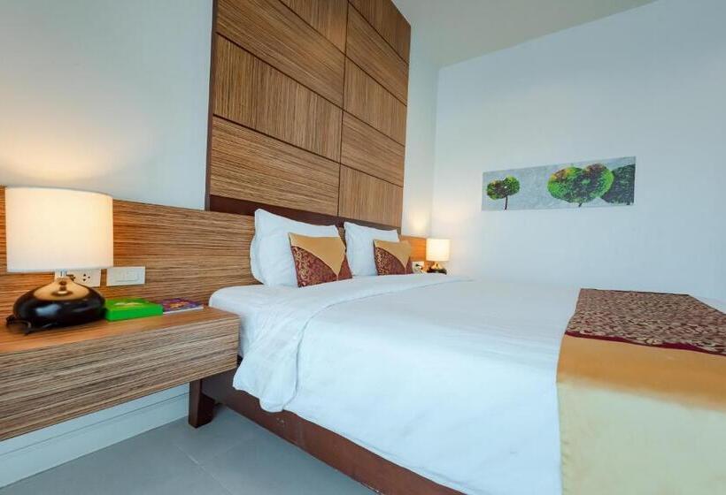 豪华房间, The Pannarai