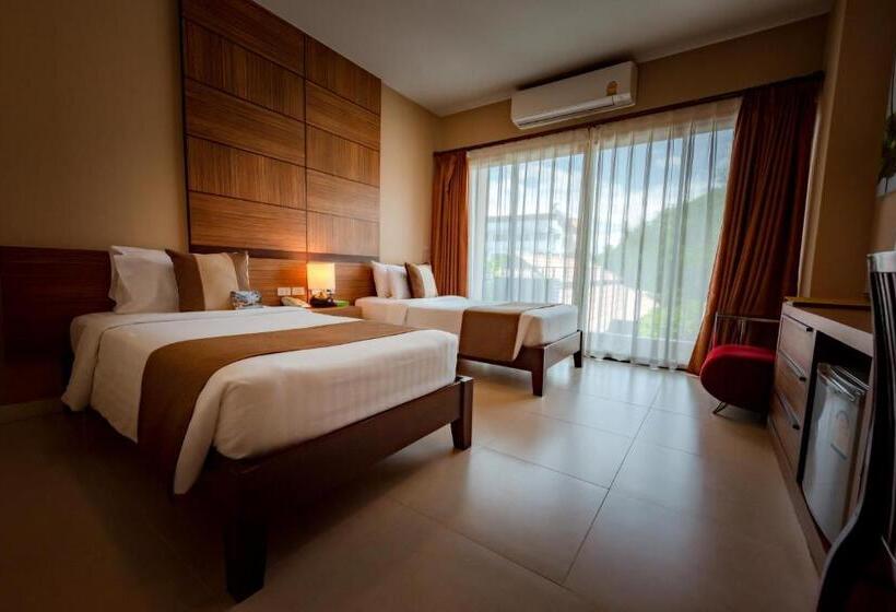 高级客房, The Pannarai