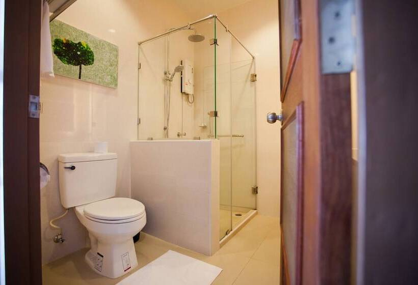 豪华房间, The Pannarai