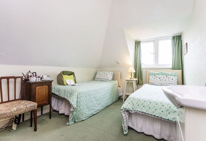 バス共有のスタンダードルーム, The Ravensbourne