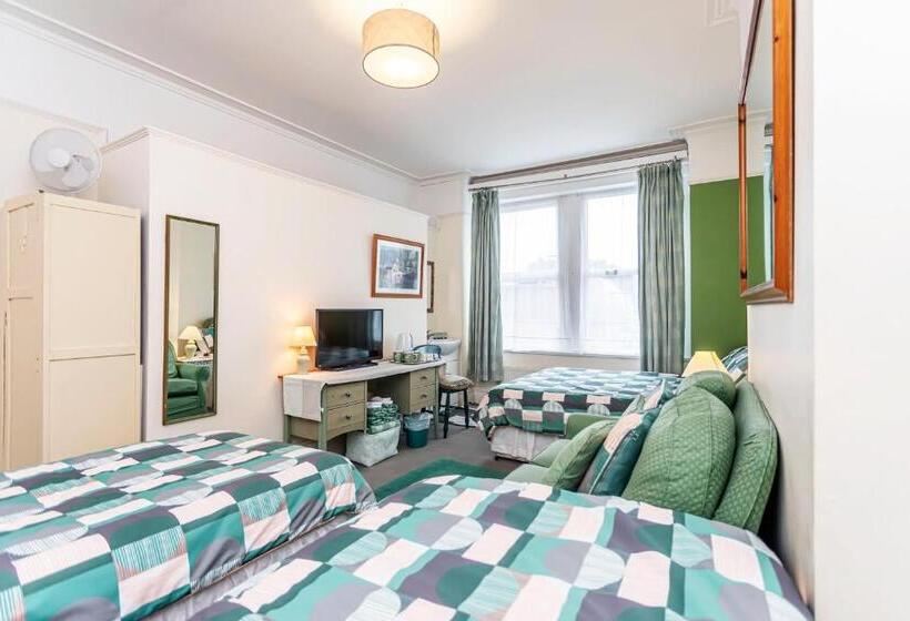 浴室共有スタンダード4人用ルーム, The Ravensbourne