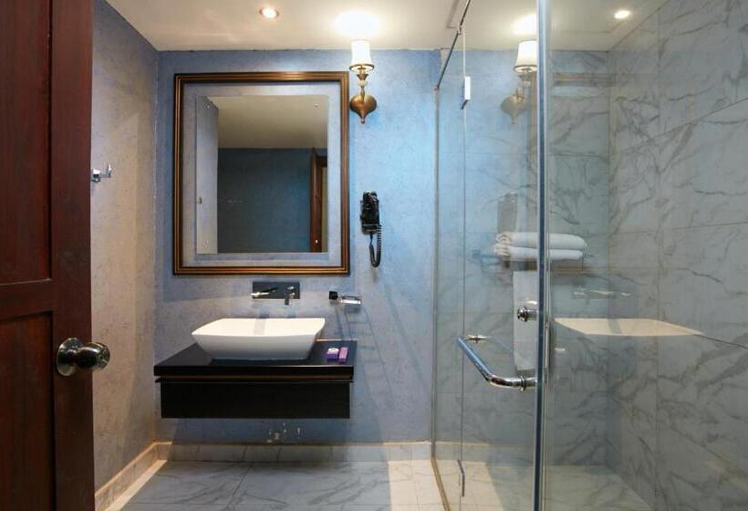 غرفة قياسية, The Steuart By Citrus