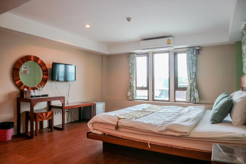 高级大房间, Tree Retro