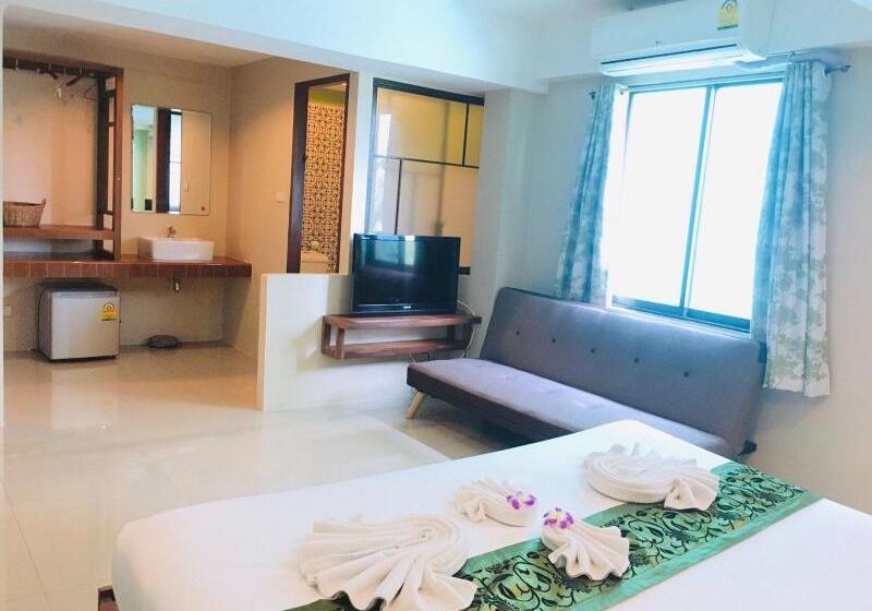 豪华房间, Tree Retro