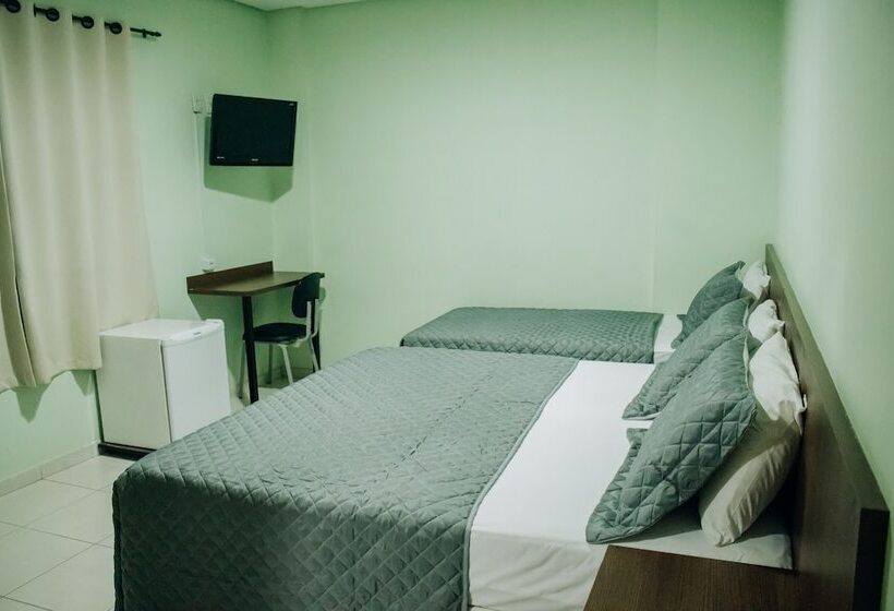 Номер Стандарт Трехместный, Trindade Plaza