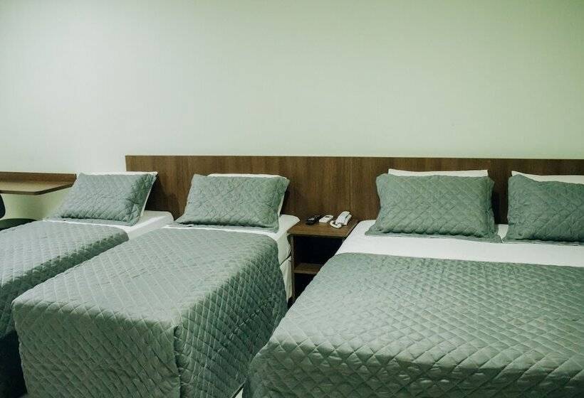 Четырехместный Номер Стандарт, Trindade Plaza