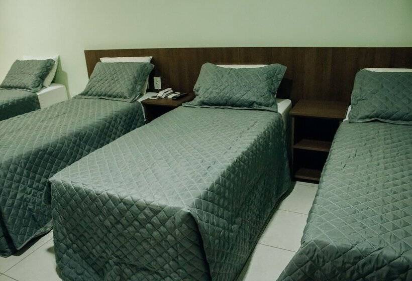 Четырехместный Номер Стандарт, Trindade Plaza