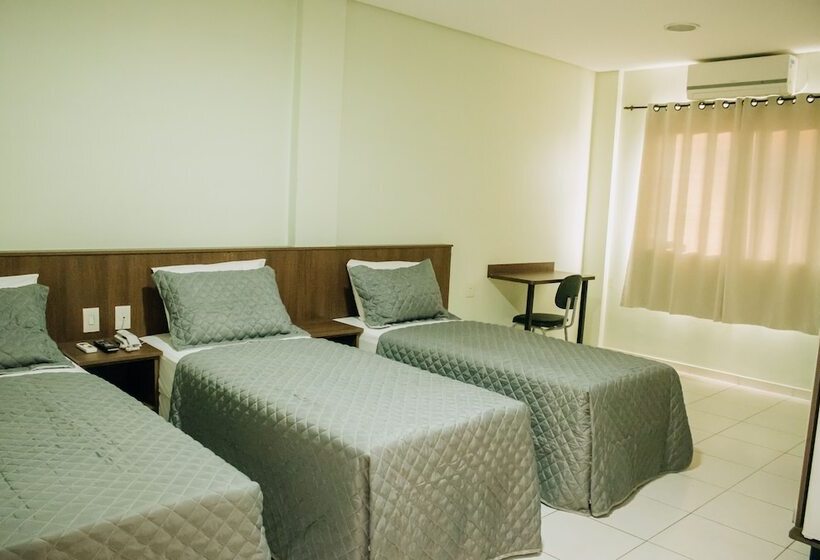 Номер Стандарт Трехместный, Trindade Plaza