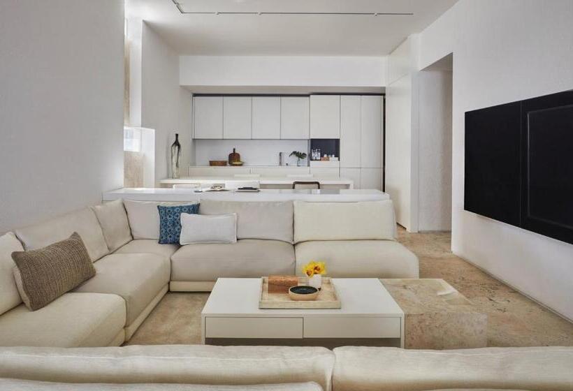 Полулюкс, Viceroy Los Cabos