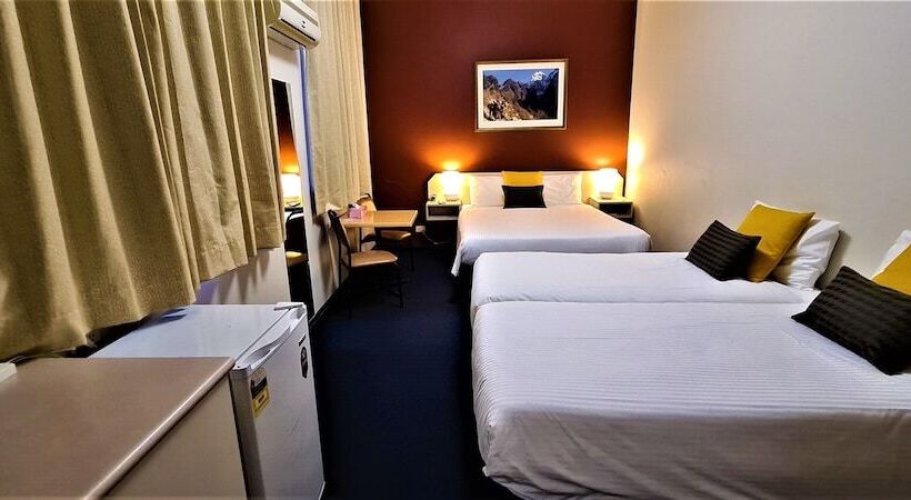 家庭间, Brunswick Tower