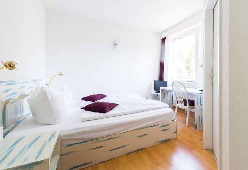 スタンダードルーム, Spreewaldschule @swarmhotels