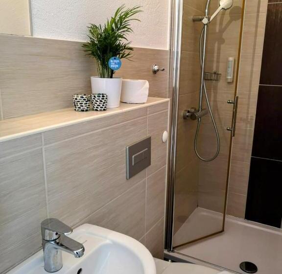 Номер Стандарт, Spreewaldschule @swarmhotels