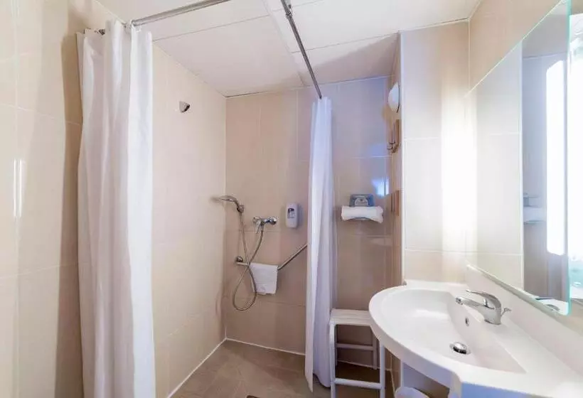 身障者適用スタンダードルーム, B&b Hotel Chalon Sur Saone Sud