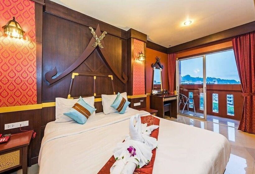 Deluxe Room, 99 Residence