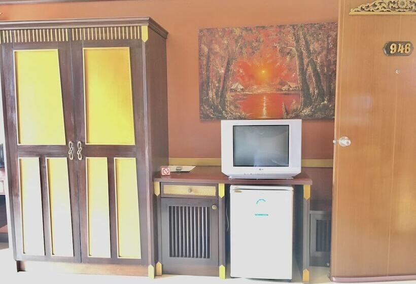 Deluxe Room, 99 Residence